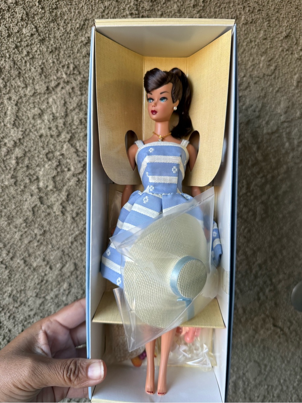 Barbie Collectors Limited Suburban Shopper 1959 Fashion Doll Replica 2001 - Picture 1 of 9